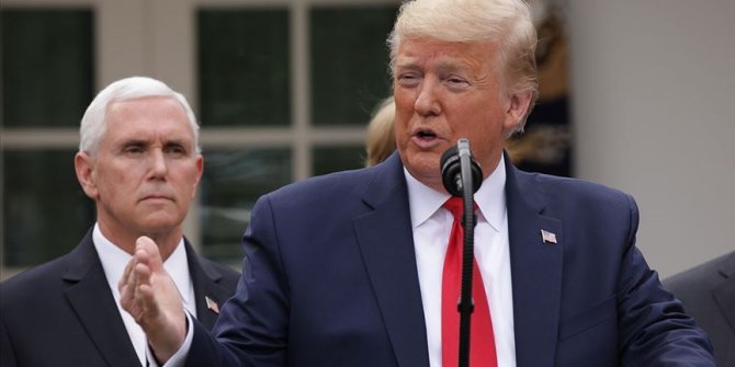 Trump'tan eyalet valilerine 'ibadethanelerin açılmasına izin verin' çağrısı