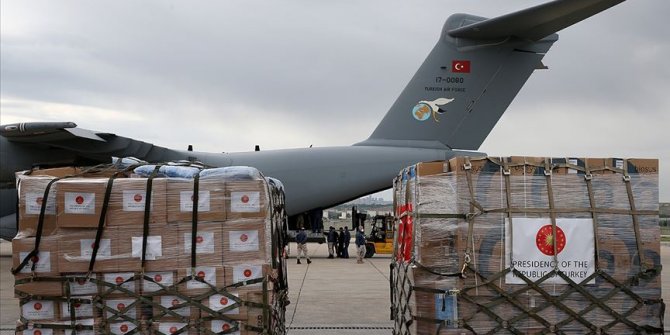 Tıbbi yardım malzemesi taşıyan Türk uçağı Çad'a indi