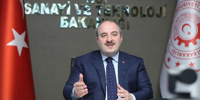 Bakan Varank: Ülkemizin demokrasi ve özgürlük kazanımları Cumhurbaşkanımızın 18 yıllık mücadelesiyle elde edildi