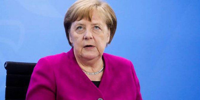 Angela Merkel'nde koronavirüs uyarısı: Halen salgının başındayız