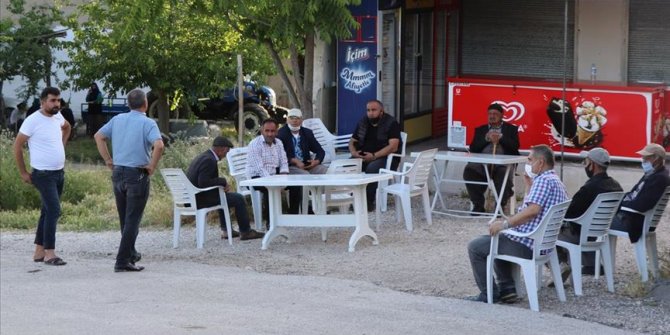 İdlib'de şehit olan Teğmen Canbert Tatar'ın ailesine şehadet haberi ulaştı