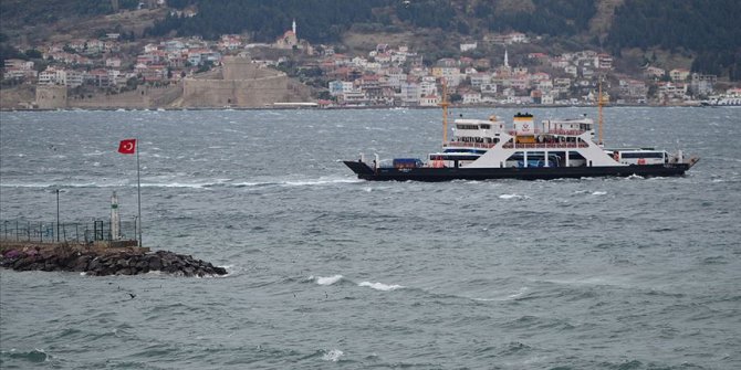 Gökçeada-Kabatepe feribot seferleri haftada yedi güne çıkarıldı