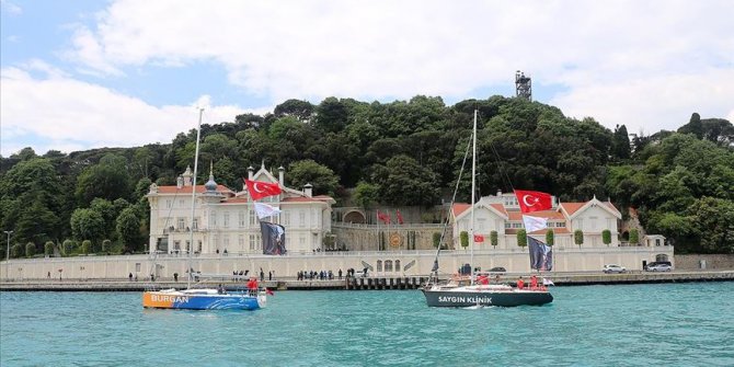 Fetih coşkusu İstanbul Boğazı'nda başladı