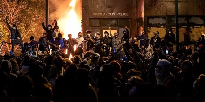 ABD'de ordu sokağa indi