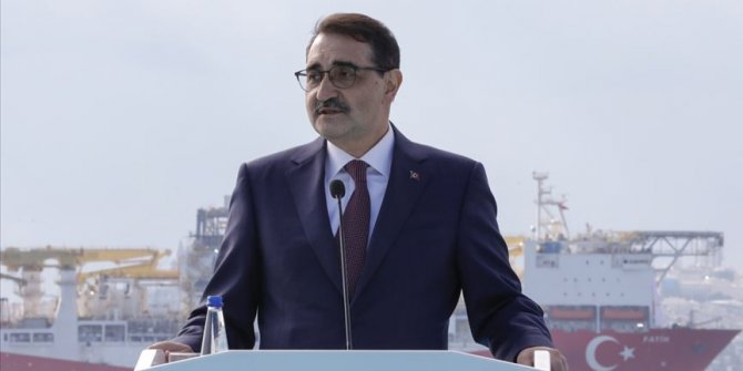 Bakan Dönmez: Libya'da petrol arama faaliyetlerimize 3-4 ay içerisinde başlayabileceğiz
