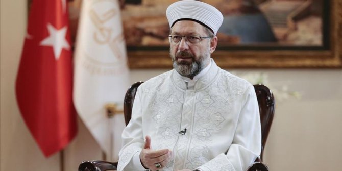 Diyanet İşleri Başkanı Erbaş'tan tedbirlere uyan vatandaşlara teşekkür