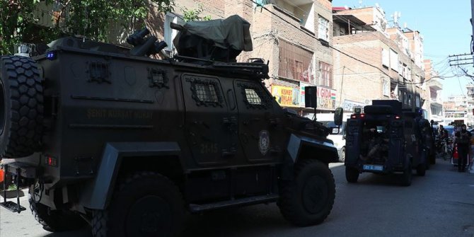 Diyarbakır'da polis memuru Arslan'ın şehit olduğu silahlı saldırının faili gözaltına alındı