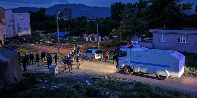 Bursa'da silahlı kavgaya müdahale eden polis memuru şehit oldu