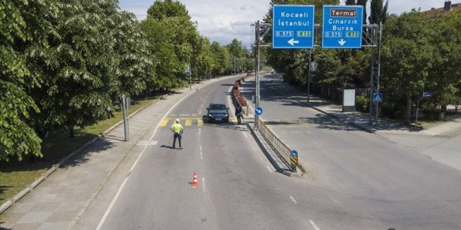 Sokağa çıkma kısıtlaması kararına uymayan 9 bin 877 kişiye işlem yapıldı