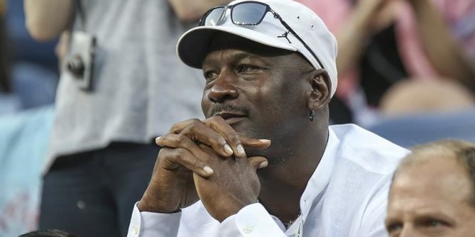 Michael Jordan, George Floyd'un öldürülmesini kınadı