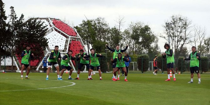 Fenerbahçe'nin Riva kampı sona erdi