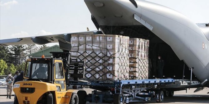 MSB: Tıbbi yardım malzemesi taşıyan TSK'ye ait uçak Nijer'e indi