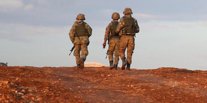 İdlib'de saldırı: Bir asker şehit oldu, 2 asker yaralandı