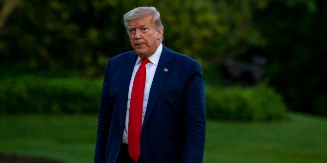 Trump'tan Çin ve AB'ye gümrük vergisi tehdidi