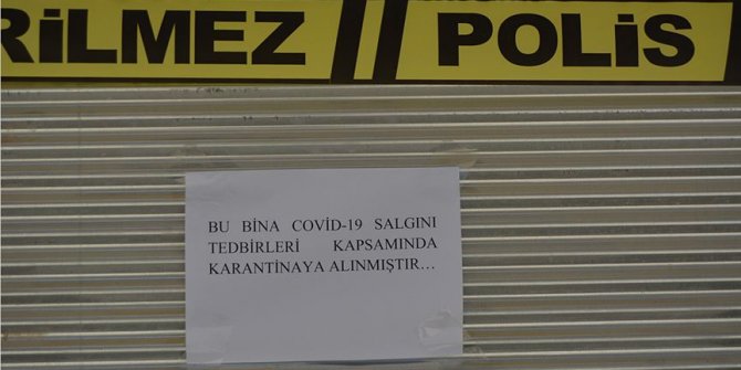 Şanlıurfa'da bir ekmek fırını ile 11 bina karantinaya alındı