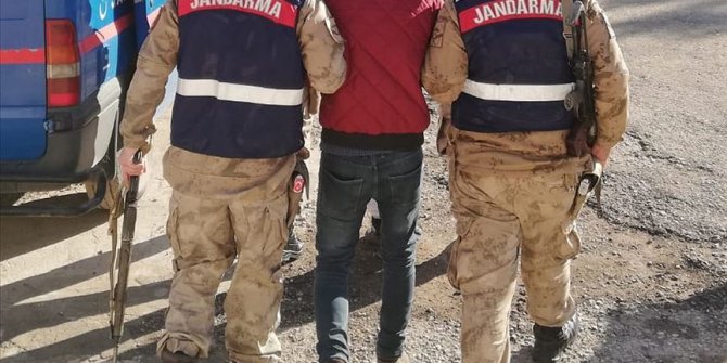 Barış Pınarı bölgesinde tarım alanlarını hedef alan YPG/PKK'lı terörist yakalandı