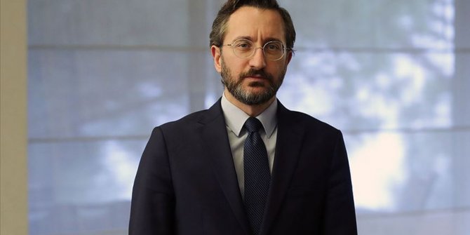 İletişim Başkanı Altun Güney Kıbrıs'ta camiye Bizans bayrağı asılmasını kınadı
