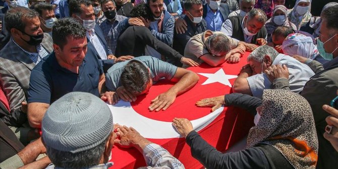 Terör örgütü PKK yine sivilleri hedef aldı