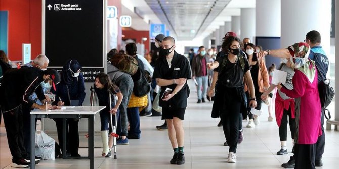 Kanada'daki Türk vatandaşları yurda getirildi