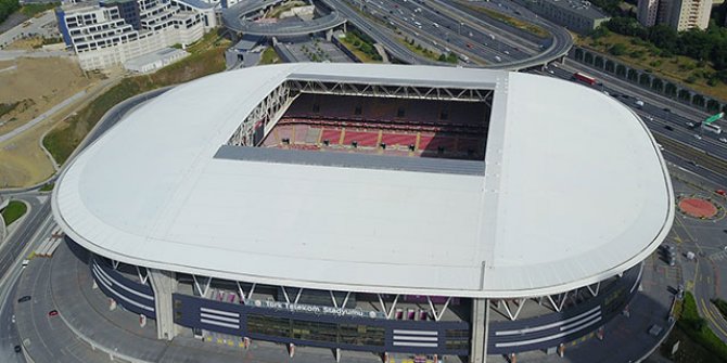 Koronavirüs tedbirlerini alan Galatasaray, iç saha maçını bekliyor