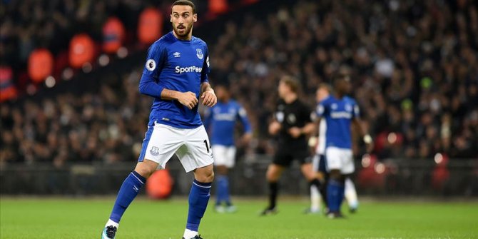 Cenk Tosun'un takımı Everton'da futbolcu maaşlarında yüzde 50'ye varan erteleme