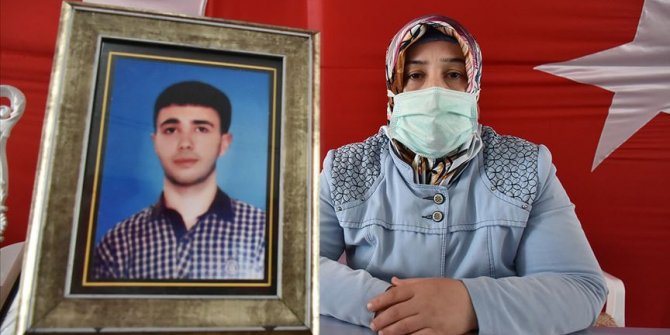 Diyarbakır annelerinden Elhaman: Oğlum gel devletimize sığın