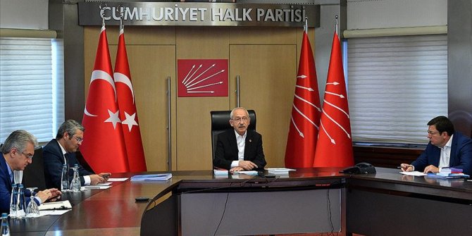 CHP Genel Başkanı Kılıçdaroğlu: Kısa süre içerisinde kurultay yapıp yolumuza devam edeceğiz