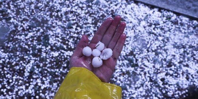 Meteorolojiden 4 il için dolu uyarısı