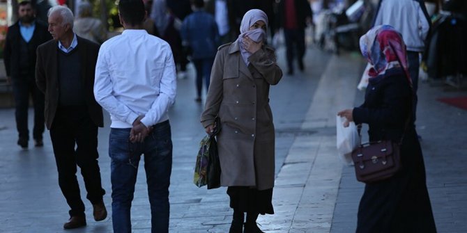 "Sıcağın virüsü kırmadığını Diyarbakır'da gördük"