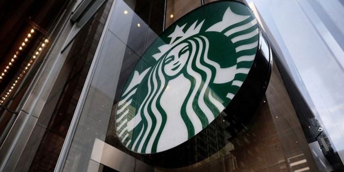 Starbucks tepki çeken yasaktan vazgeçti