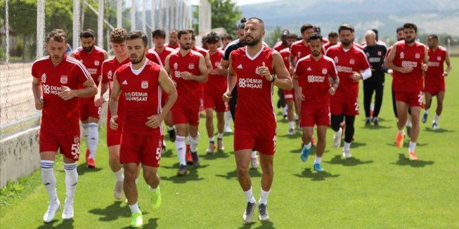 Sivasspor, Denizlispor'u konuk ediyor