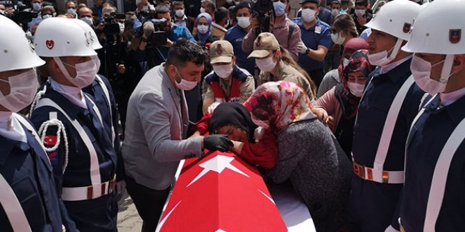 Deprem şehidi güvenlik korucusu toprağa verildi