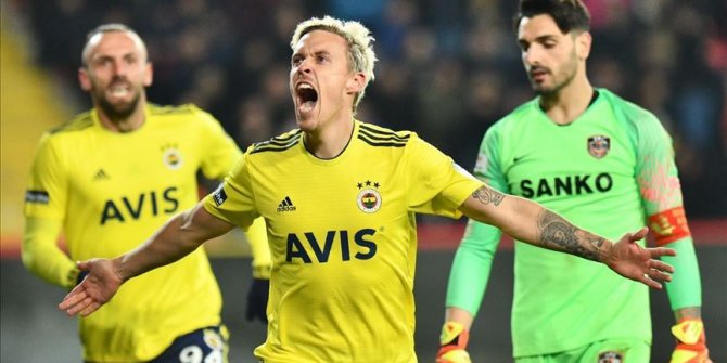 Fenerbahçe'den Max Kruse'ye 'geçmiş olsun' mesajı