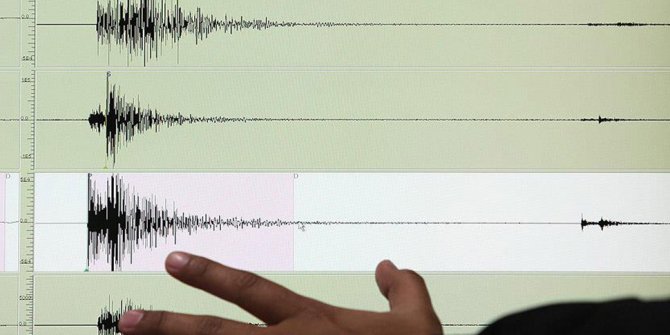 Burdur'da korkutan deprem