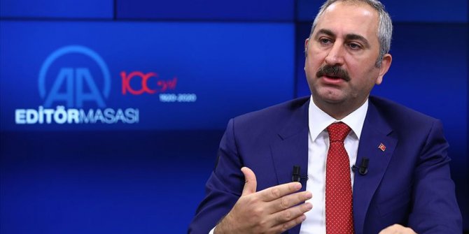 Adalet Bakanı Gül: Hukuk davaları ayrıntılı safhaların sadeleştirilmesiyle 7-8 ay daha erken bitecek