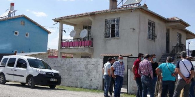 Kendisini eve almayan halasını başından vurdu
