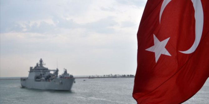 'Fransız gemisine taciz' iddiasına 'yakıt ikmalli' yalanlama