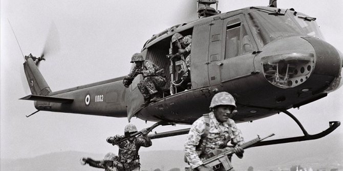 MSB'den nostaljik tatbikat fotoğrafı paylaşımı