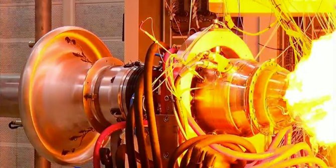 Türkiye'nin orta menzilli ilk yerli füze motoru (TEI-TJ300) test edildi