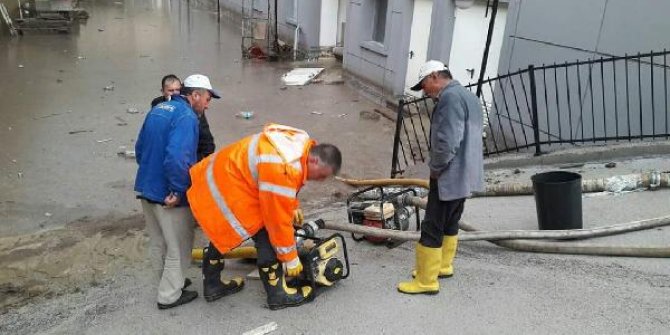 Bayat Devlet Hastanesi yeni binasını su bastı
