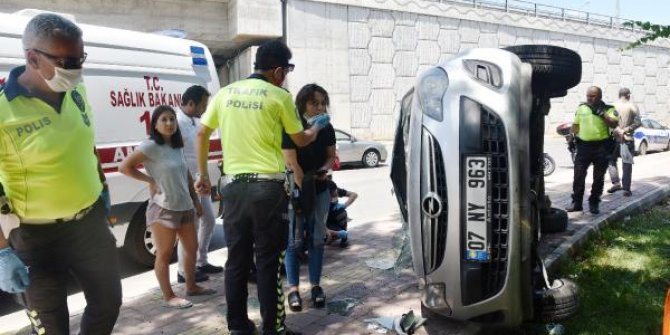 Kaza yapan kadın psikiyatristin cüzdanını çaldılar