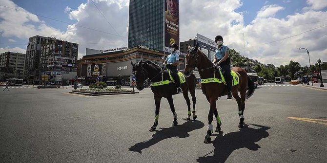 Türkiye'nin koronavirüsle mücadelesinde son 24 saatte yaşananlar