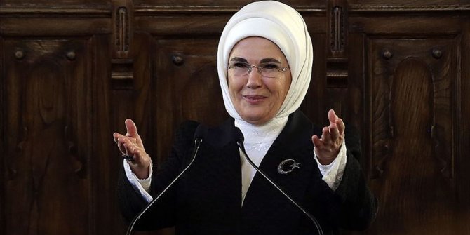 Emine Erdoğan Babalar Günü'nü kutladı