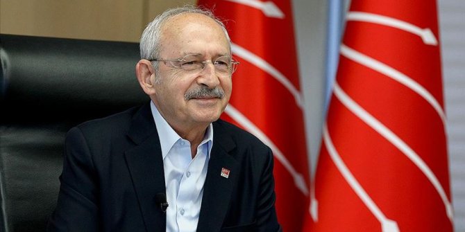 CHP Genel Başkanı Kılıçdaroğlu: Çocuklarının kahramanı cefakar babaların Babalar Günü kutlu olsun