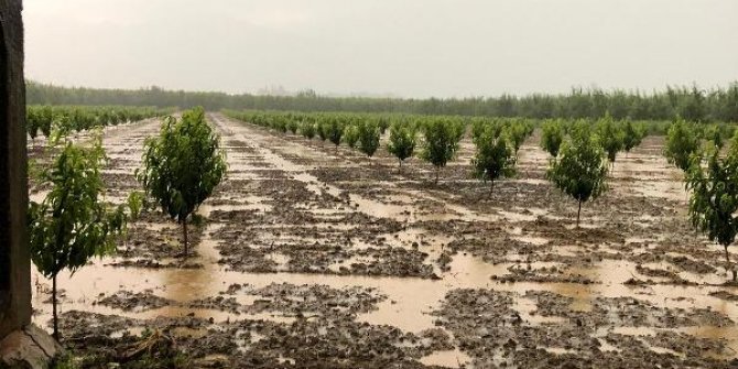 Bursa'da sağanak ve dolu