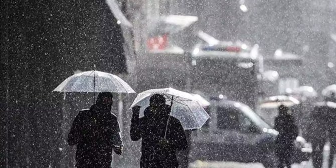Meteoroloji'den İstanbul için kuvvetli yağış uyarısı