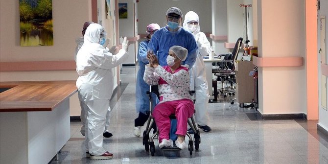 Sağlık Bakanı Koca son durumu açıkladı: Türkiye'de Kovid-19'dan 161 bin 533 kişi iyileşti