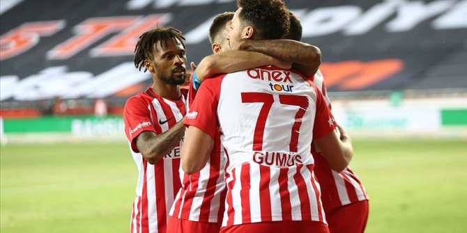 Antalyaspor yenilmezlikte rekor peşinde