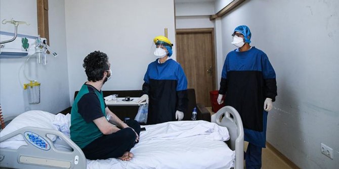 Türkiye'nin koronavirüsle mücadelesinde son 24 saatte yaşananlar