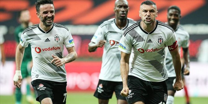 Beşiktaş yine farklı kazandı